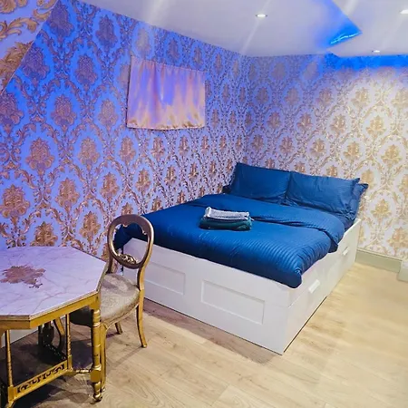 Glam London Stays Exterior photo